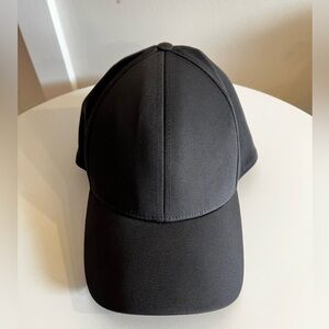 Aritzia Classic Black Baseball Hat